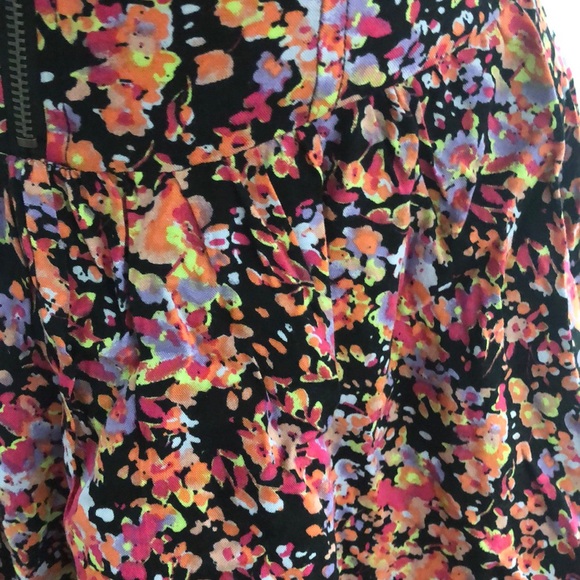 Strapless floral mini dress - Picture 8 of 8